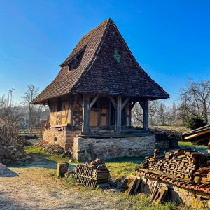 Non loin d'Ammertzwiller, un ancien grenier à céréales